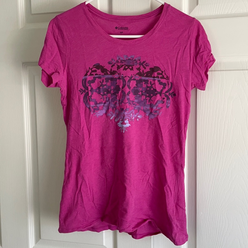 Cute Columbia Pink Tee Shirt